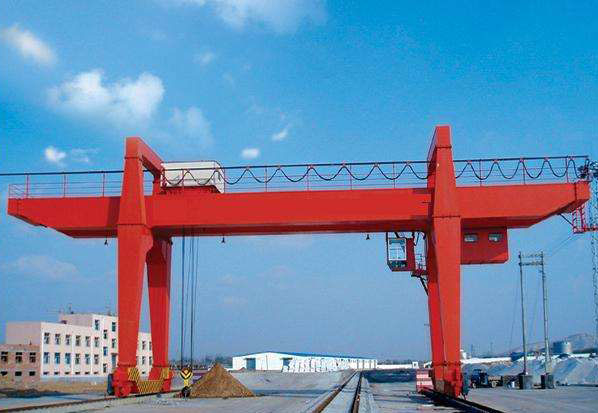 為什么集裝箱式龍門吊被廣泛的應(yīng)用？