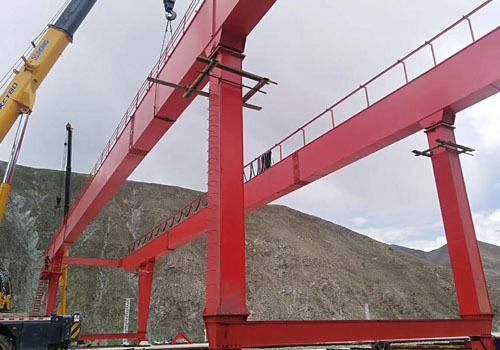 門式起重機對驅(qū)動裝置的要求有哪些？