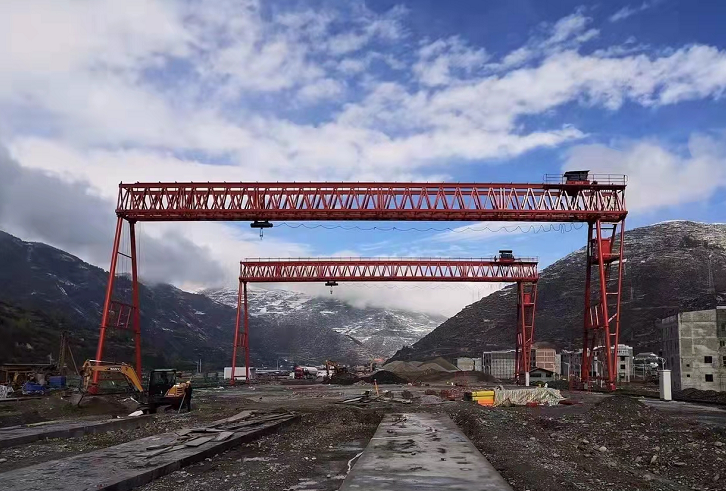 龍門(mén)吊機(jī)械設(shè)備安全操作要點(diǎn)（龍門(mén)吊作業(yè)21條紅線）