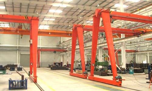 塔式起重機的主要特點