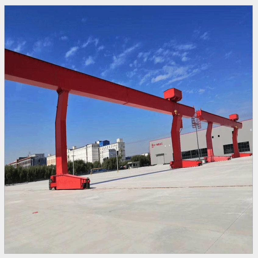 L型偏掛龍門吊的適用場(chǎng)景是什么？它在哪些行業(yè)或領(lǐng)域中得到廣泛應(yīng)用？